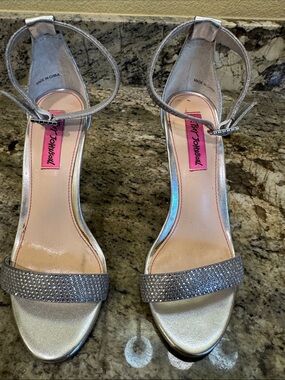 Cute Betsy Johnson Silver crystal strapy heels